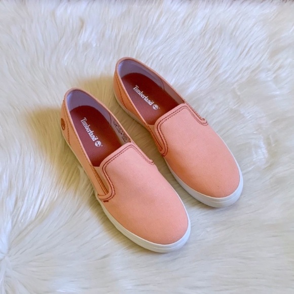 Timberland Newport Bay Coral Canvas Slip-On Shoes - Picture 2 of 6